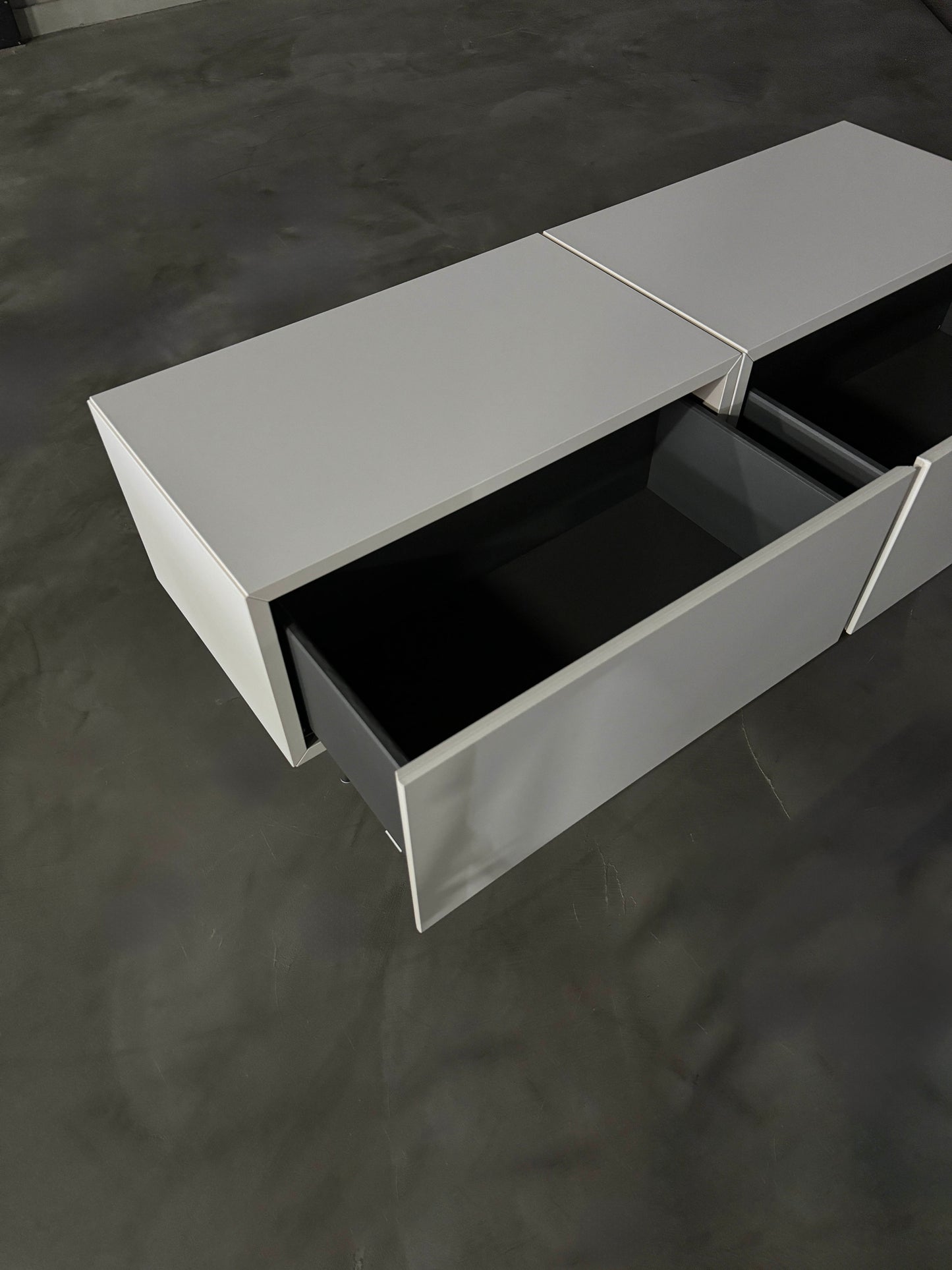 BoConcept Lugano ナイトスタンド