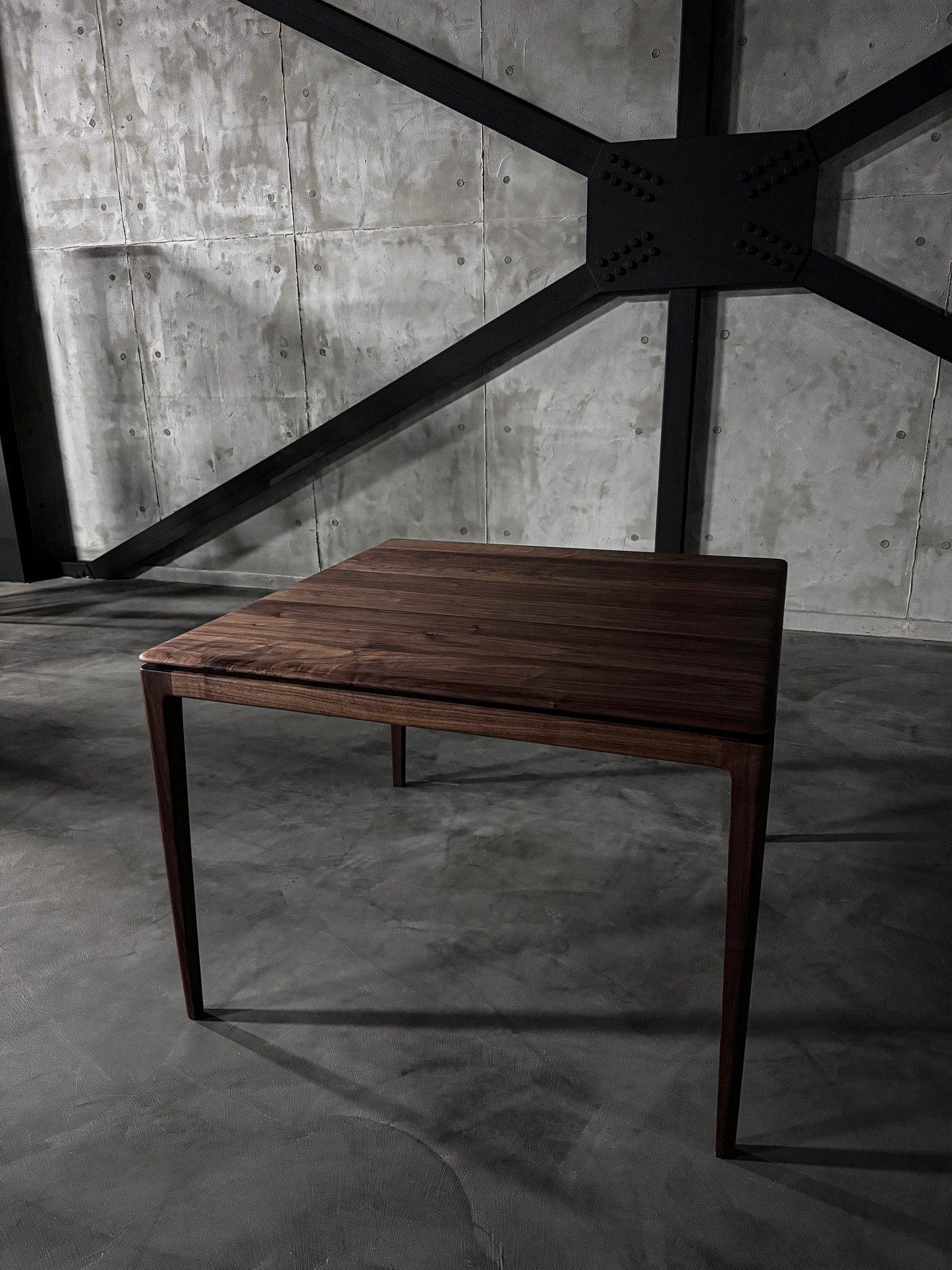 Time&Style Moon dining table