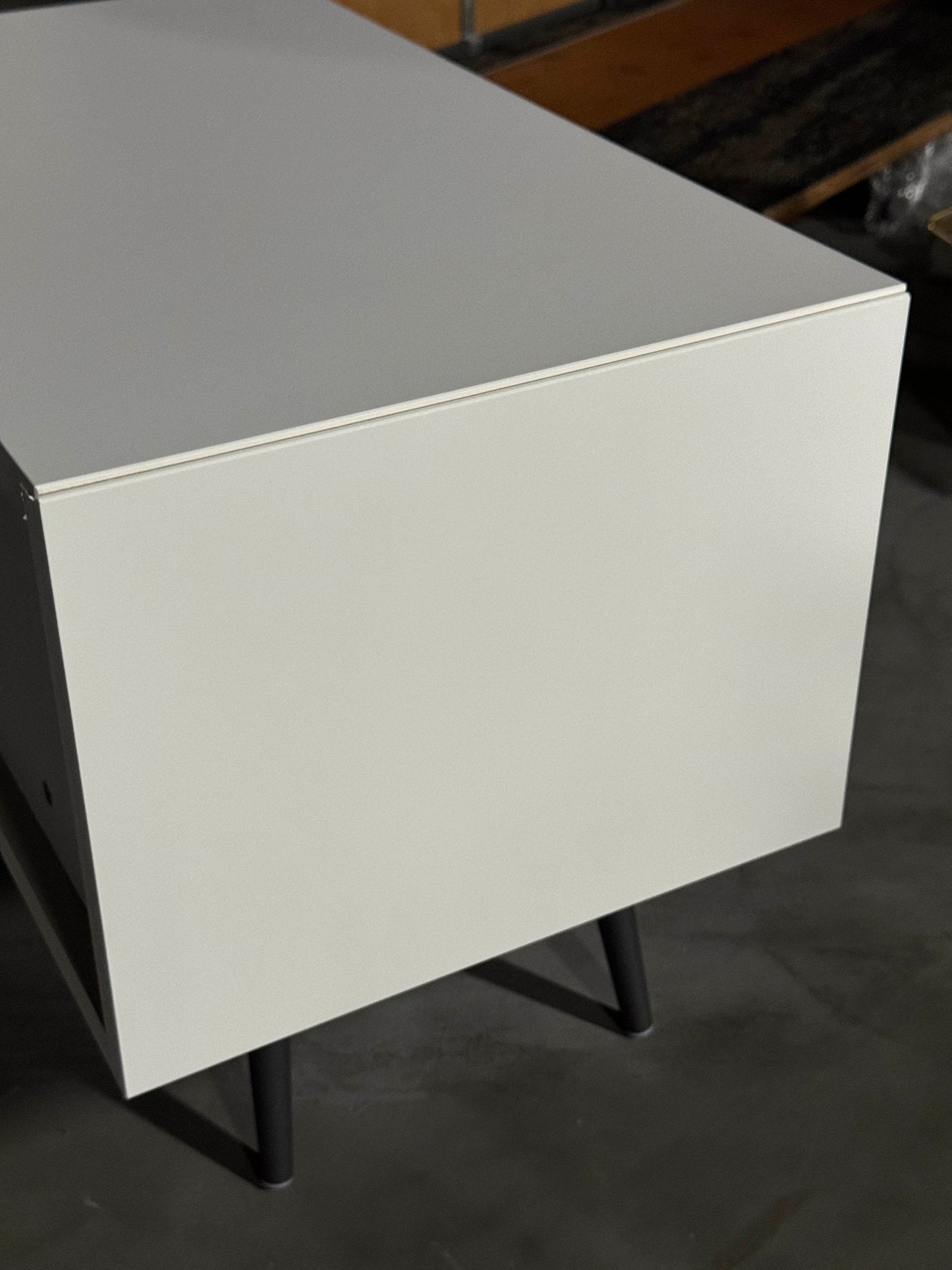 BoConcept Lugano ナイトスタンド