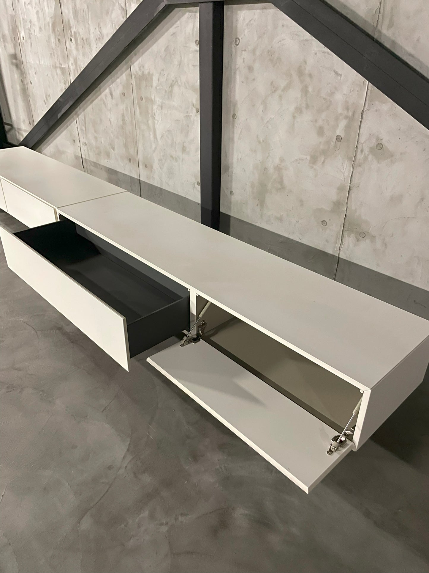 Bo concept - Lugano テレビボード