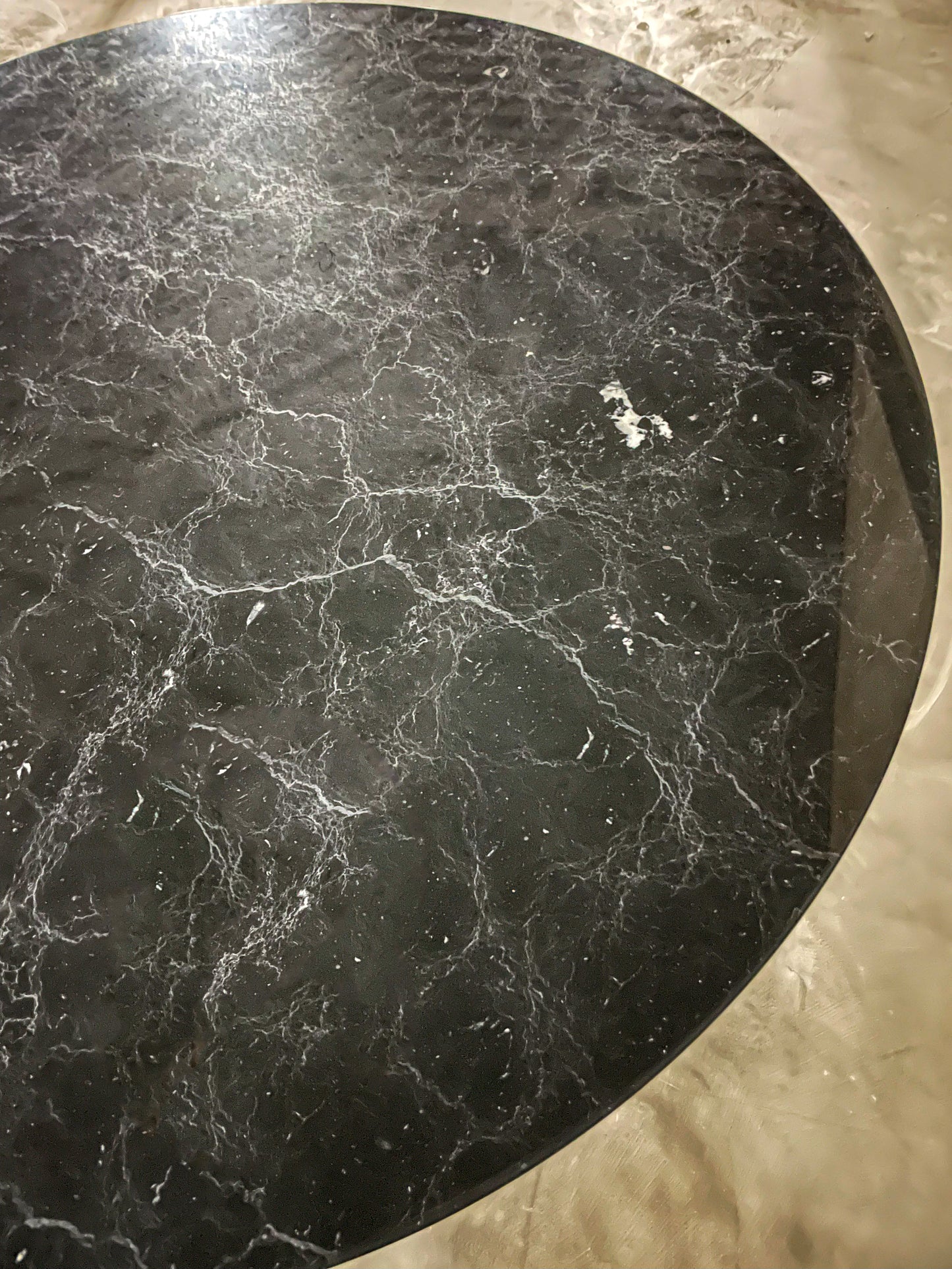 匠大塚 Tulip Table