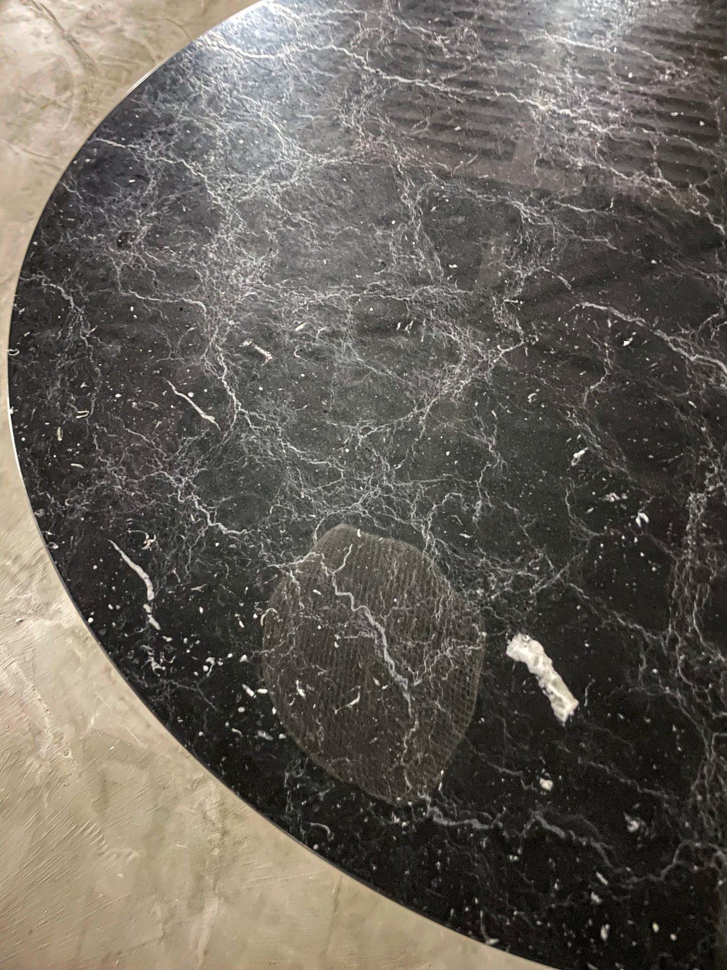 匠大塚 Tulip Table