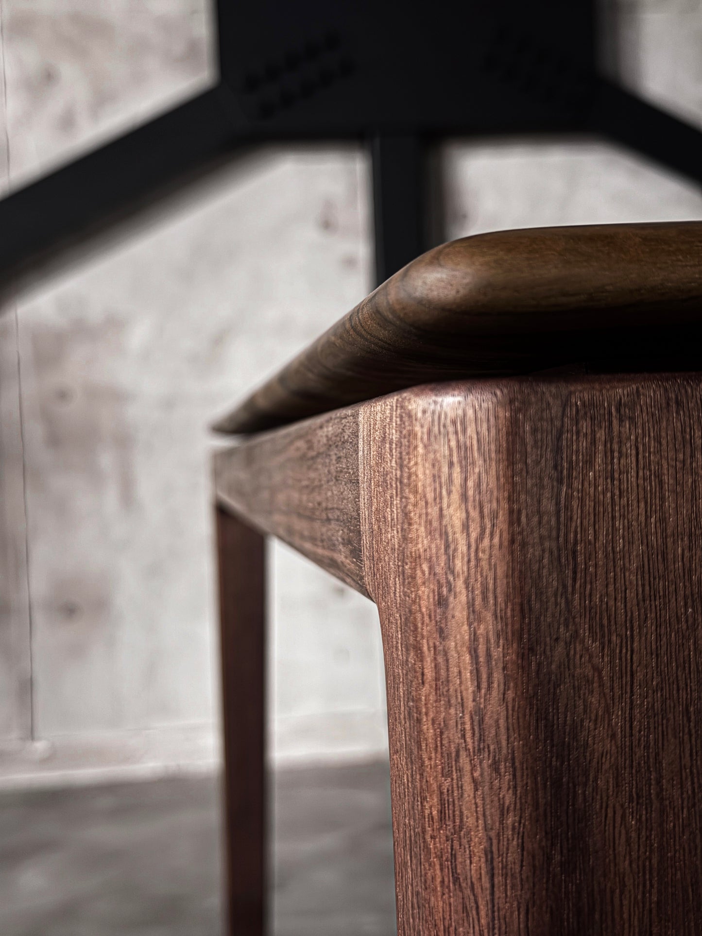 Time&Style Moon dining table
