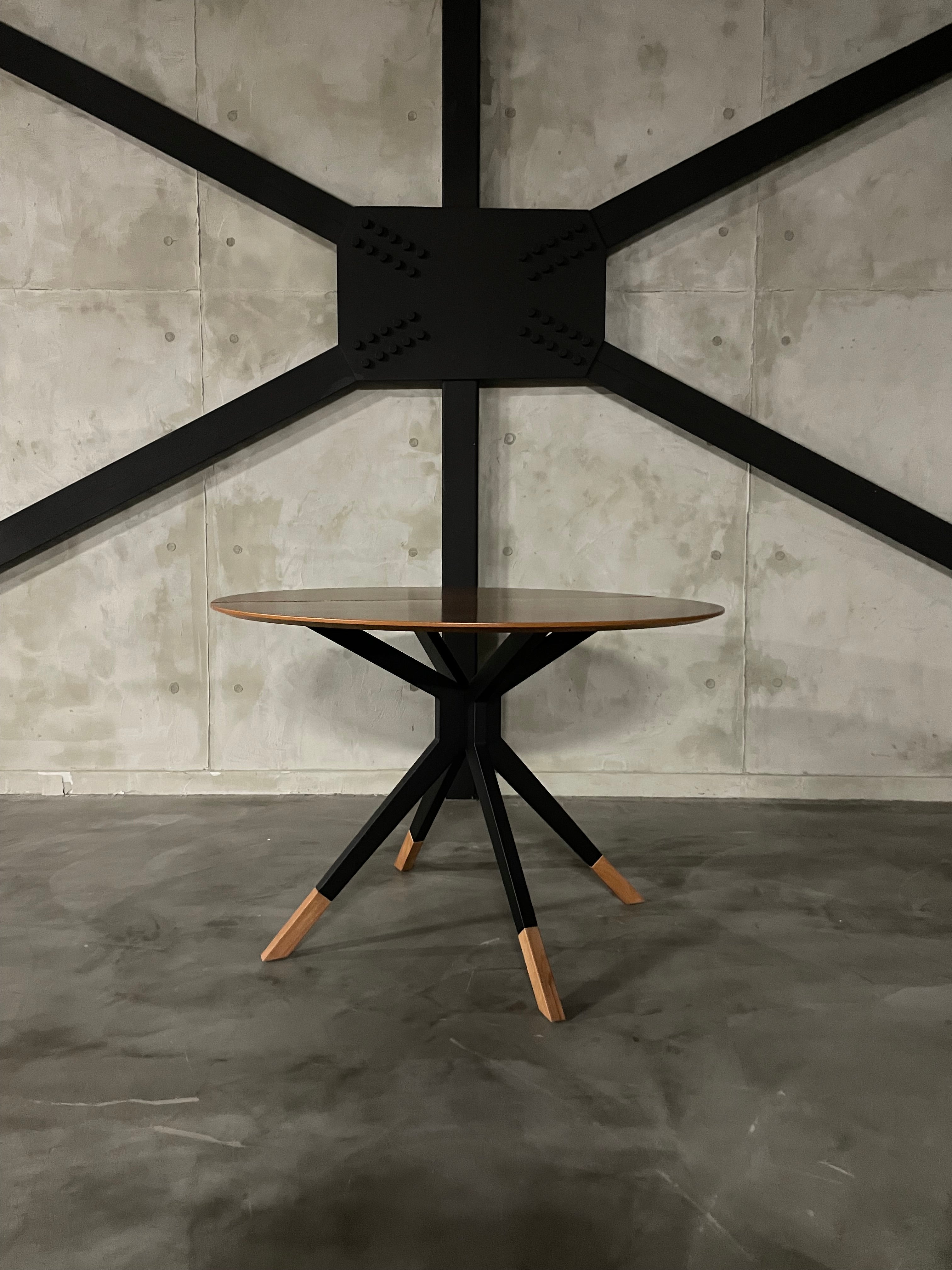 Bo concept BILLUND ラウンドテーブル – A5rank Furniture.TOKYO