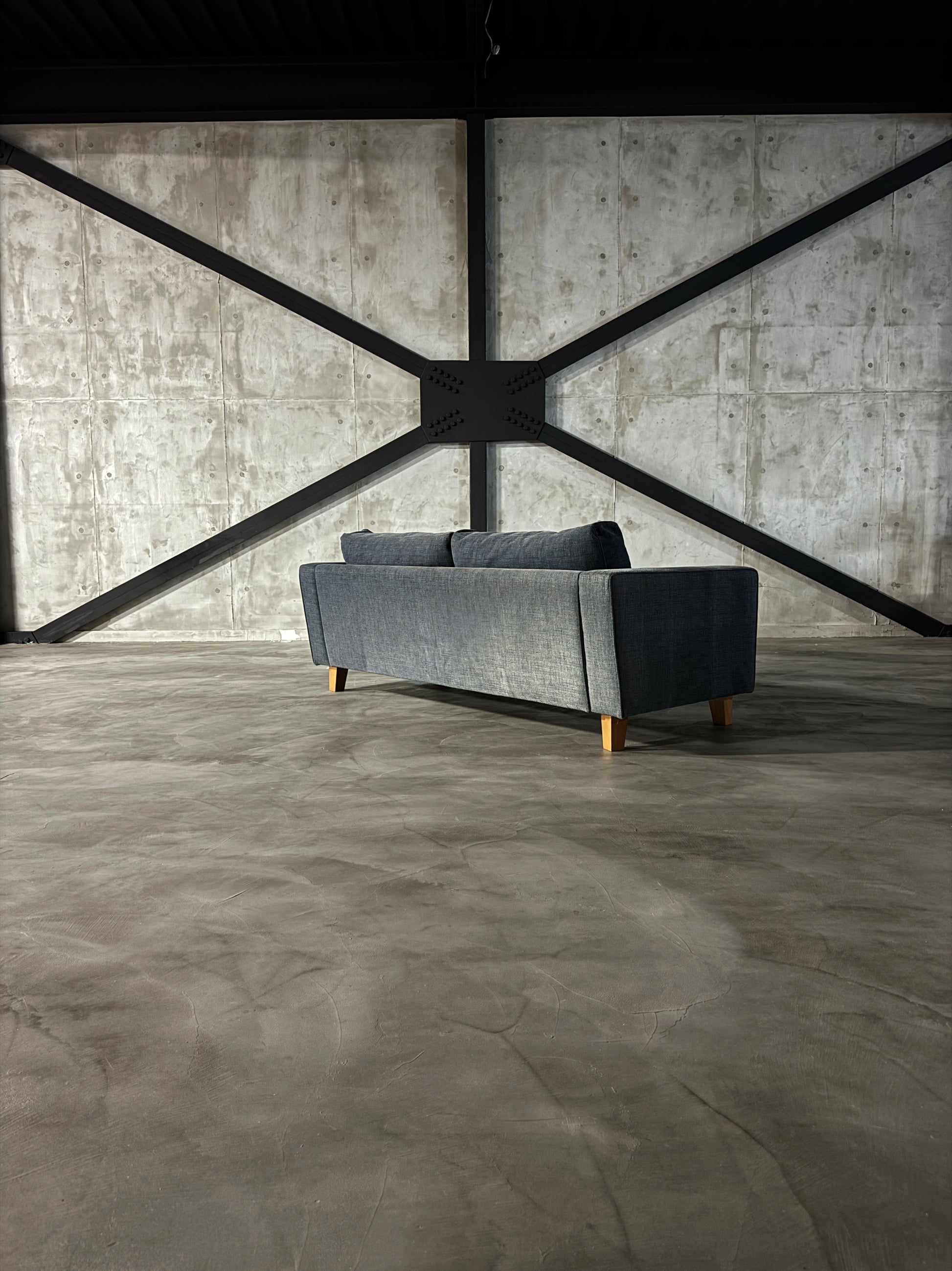 ACME Furniture JETTY feather SOFA 2P W156（日焼けあり）背面右斜め