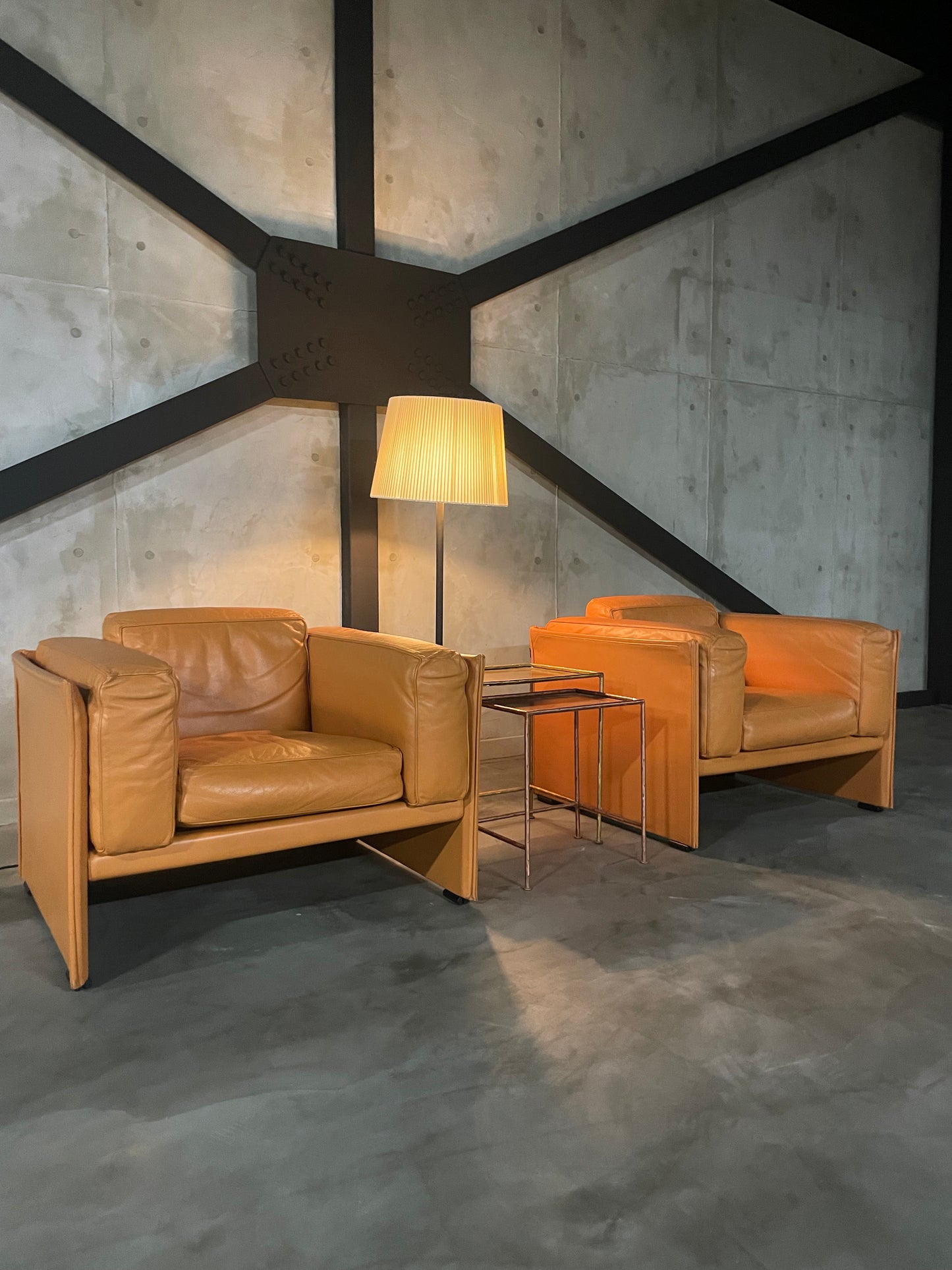 Cassina　405 DUC　２点セット