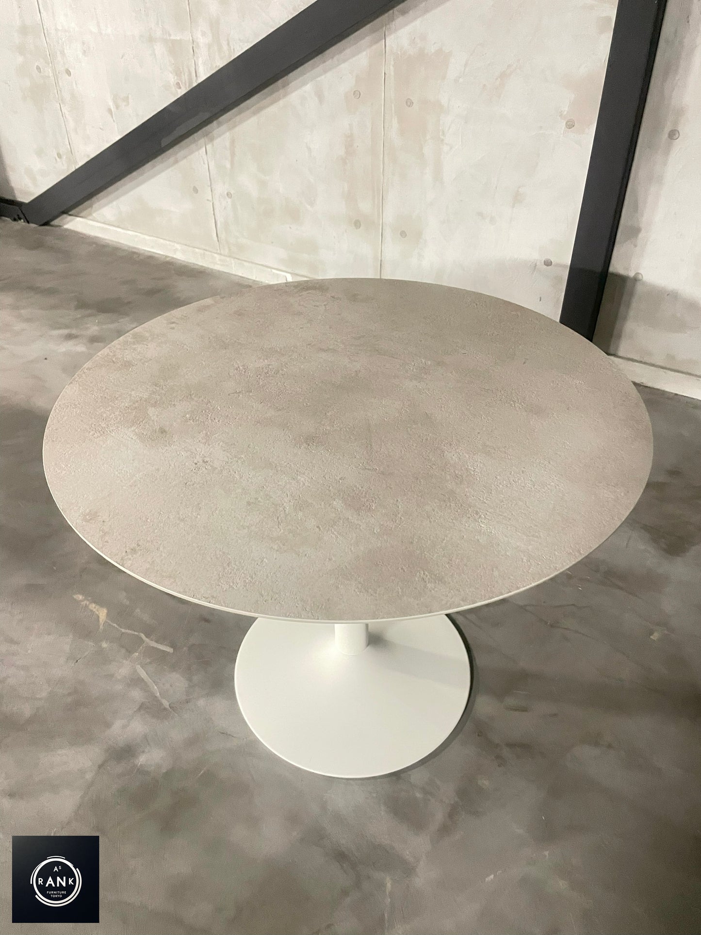 Bo concept NEW YORK ceramic table