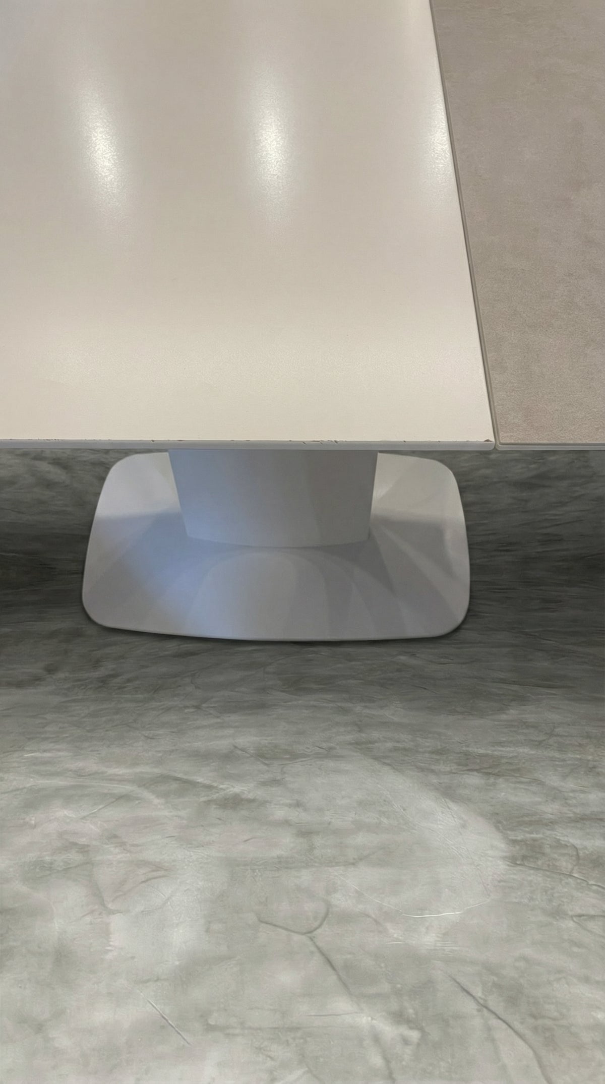 BoConcept Alicante 伸長式テーブル｜W140-190・分解清掃済の商品画像 4