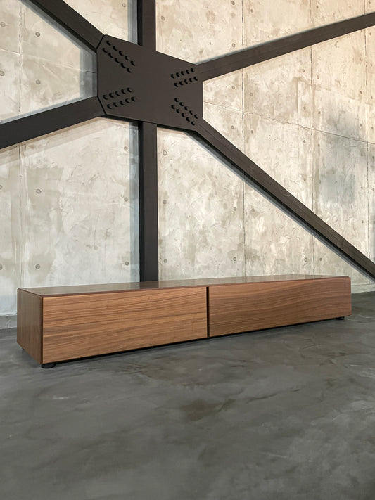 BoConcept Lugano テレビボード｜使用4か月・W192・ウォールナット・極美品