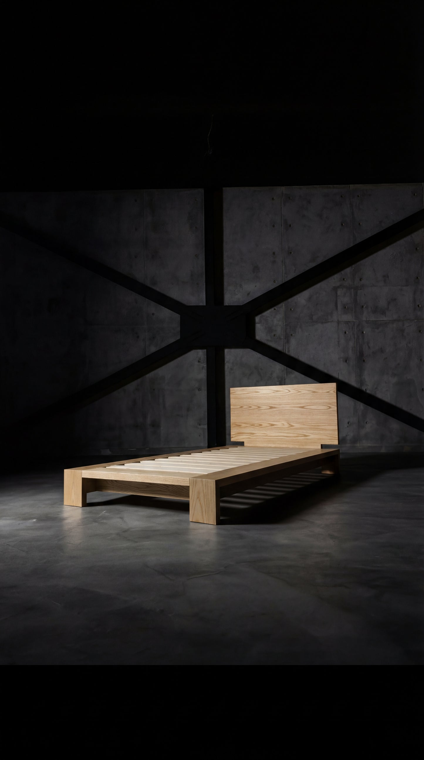 家具蔵 モデルノ ベッドフレーム 正面