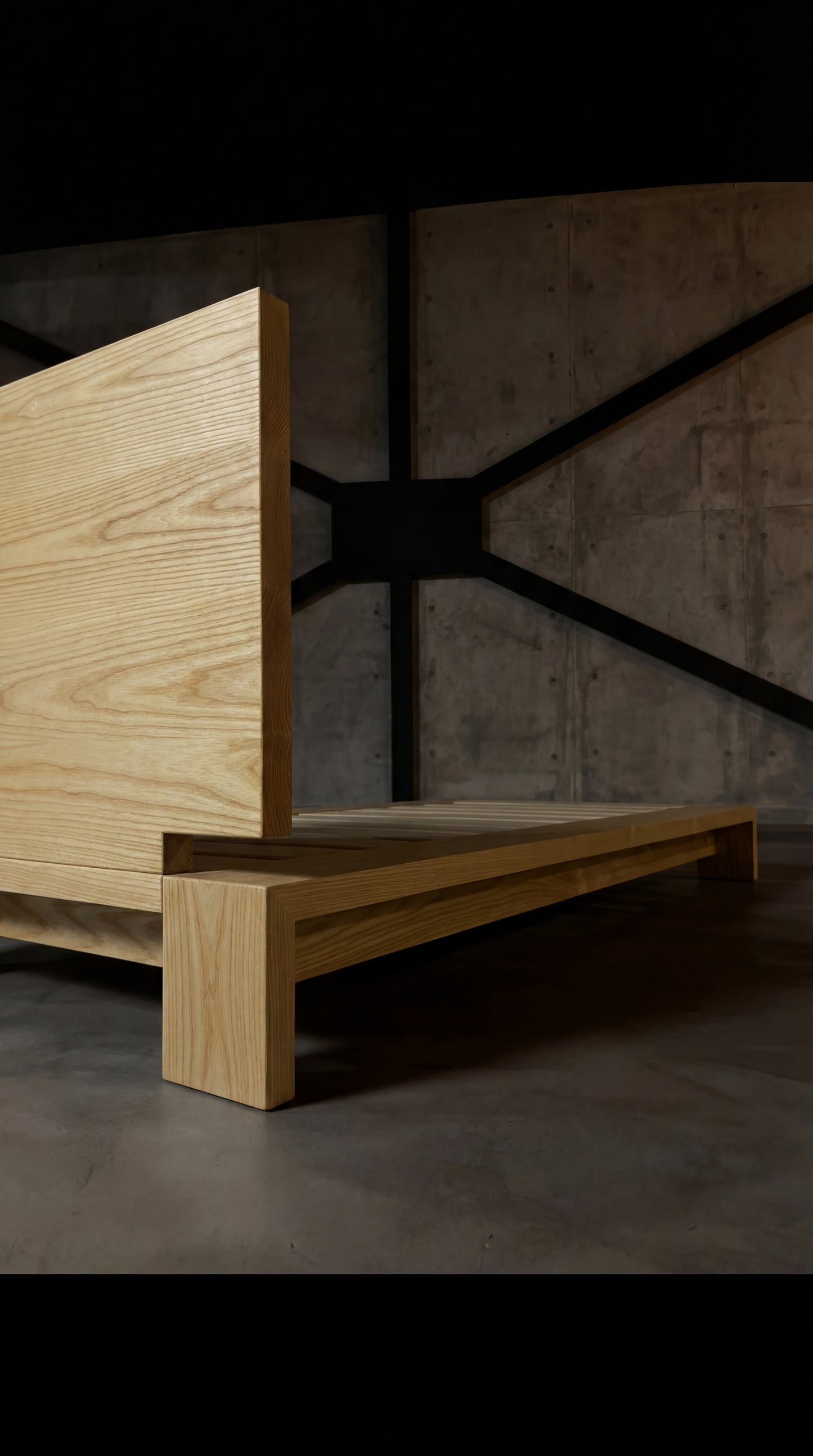 家具蔵 モデルノ ベッドフレーム 背面　右側　側面